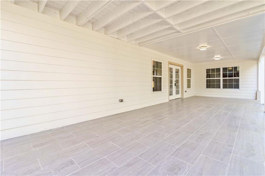 Spacious, unfurnished interior of a new home in , Atlanta (Image 51).