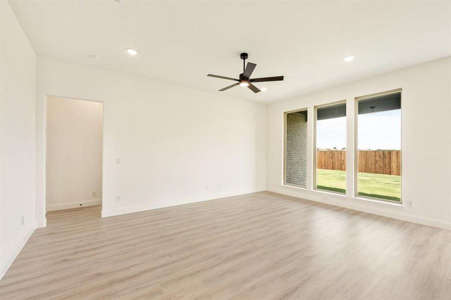 Spacious, unfurnished interior of a new home in Waverly Estates, Josephine (Image 18).