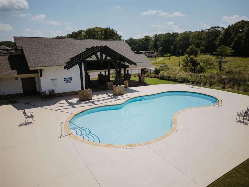 Community amenities in Steeplechase, Hoschton (Image 43).