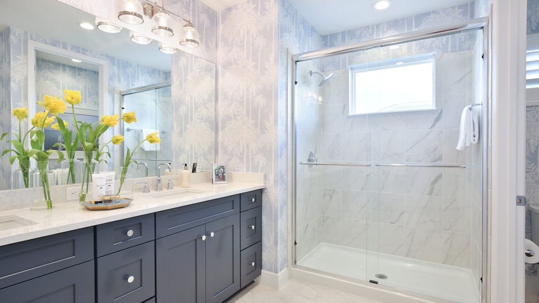 Furnished interior view inside a new home in Palm Grove, Lakewood Ranch (Image 20).