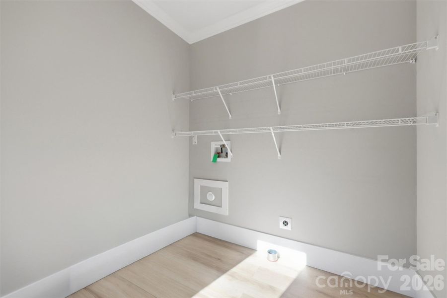 Spacious, unfurnished interior of a new home in , Taylorsville (Image 30).