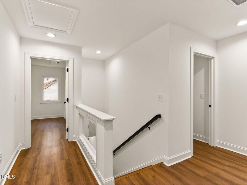 014-1280x960-second-floor