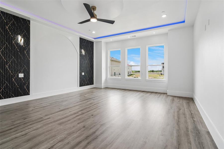 Spacious, unfurnished interior of a new home in , Irving (Image 36).