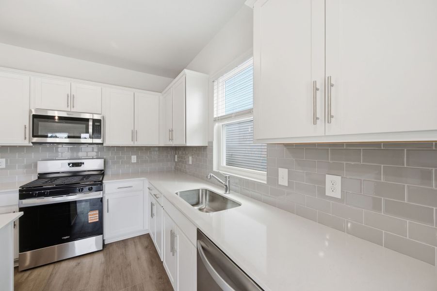 Furnished interior view inside a new home in Grand Arbor, Blythewood (Image 6). Furnished interior view inside a new home in Grand Arbor, Blythewood (Image 6).