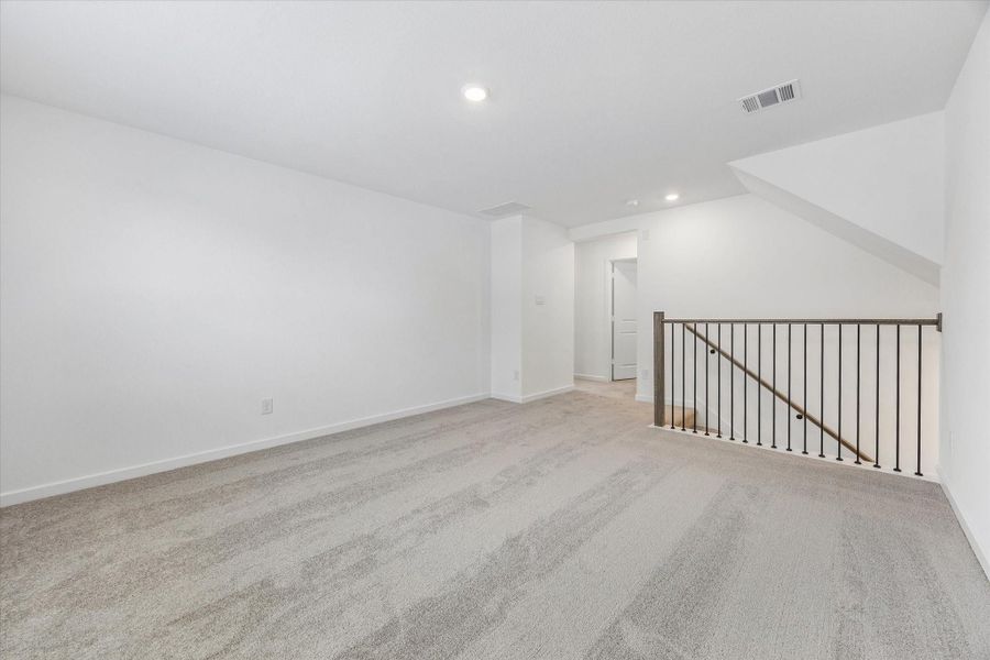 Spacious, unfurnished interior of a new home in Bridge Creek 45s and 50s, Cypress (Image 25).