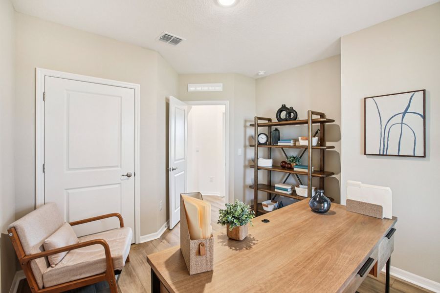 Representative furnished interior of a home built from the Maple by Maronda Homes in Coastal Communities, Edgewater (Image 29).