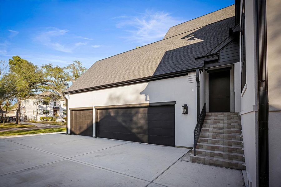 Exterior details and patio area of a home in , Houston (Image 3).