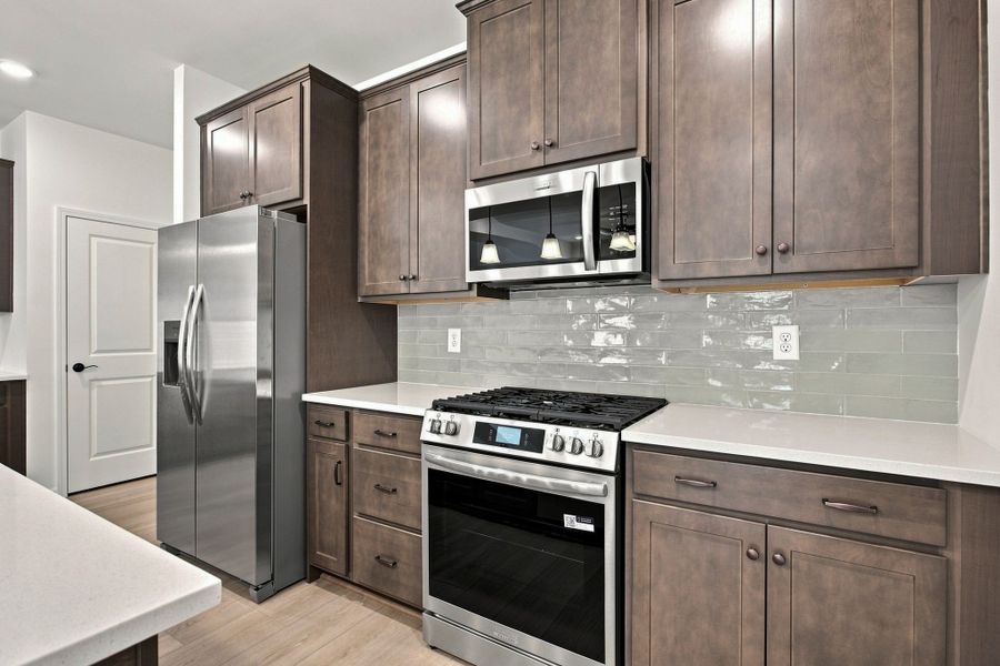 Furnished interior view inside a new home in Hampshire Hills, Columbia (Image 9).
