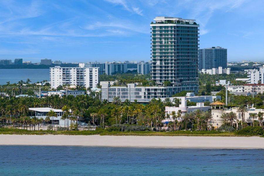 Front exterior of a new home in , Miami Beach, FL, highlighting curb appeal (Image 16).