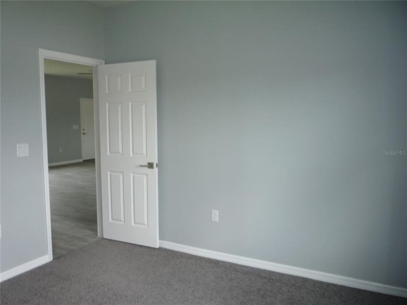 Spacious, unfurnished interior of a new home in , Ocala (Image 34).