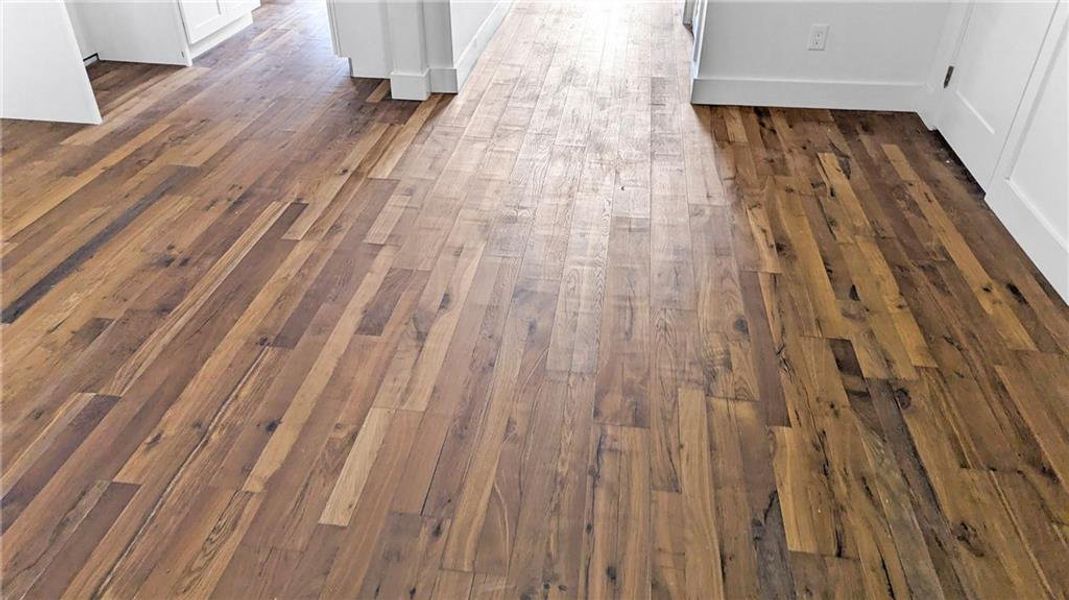 Close-up of interior finishes inside a home in , Atlanta (Image 12). Close-up of interior finishes inside a home in , Atlanta (Image 12).