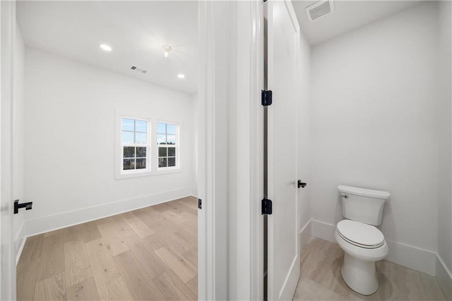 Spacious, unfurnished interior of a new home in , Milton (Image 26).