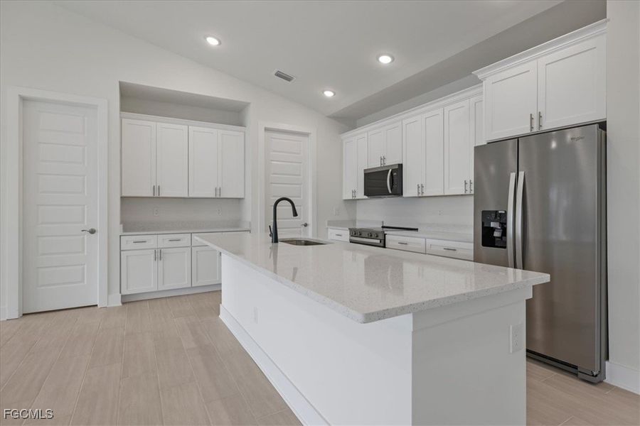 Furnished interior view inside a new home in Cape Coral, Cape Coral (Image 5).