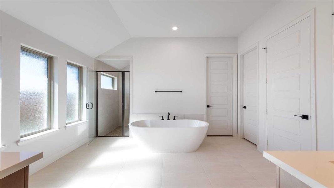 Furnished interior view inside a new home in Myrtle Creek 60', Waxahachie (Image 12).