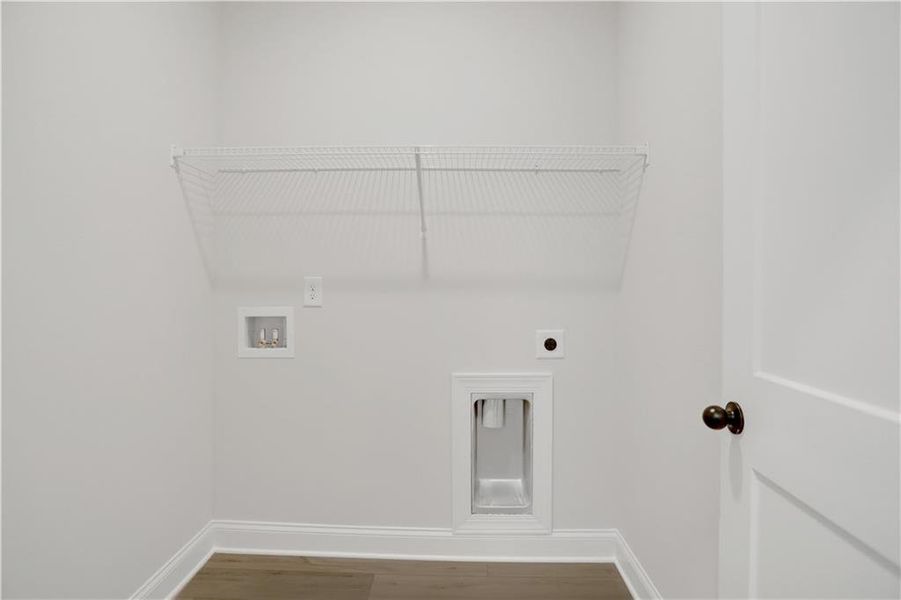 Spacious, unfurnished interior of a new home in Twin Lakes, Hoschton (Image 29).