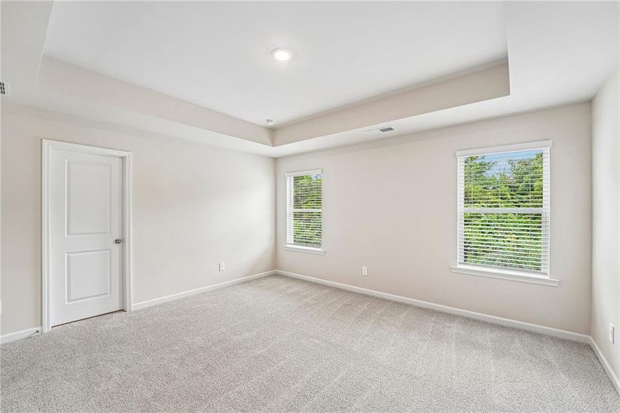 Spacious, unfurnished interior of a new home in Artisan Walk, Fairburn (Image 25). Spacious, unfurnished interior of a new home in Artisan Walk, Fairburn (Image 25).