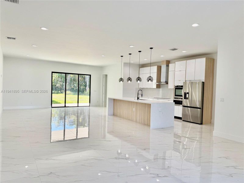 Spacious, unfurnished interior of a new home in , Port St. Lucie (Image 14). Spacious, unfurnished interior of a new home in , Port St. Lucie (Image 14).
