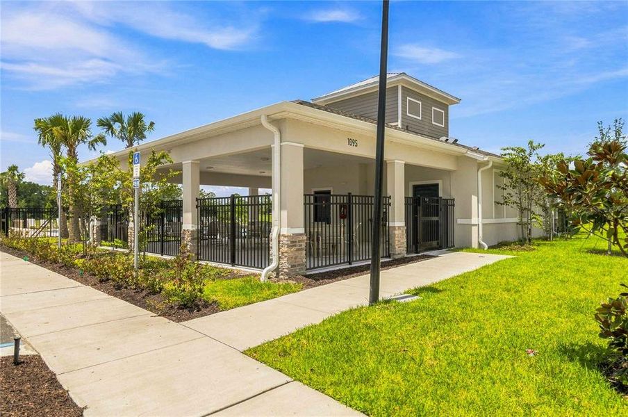 Community amenities in , Daytona Beach (Image 35). Community amenities in , Daytona Beach (Image 35).