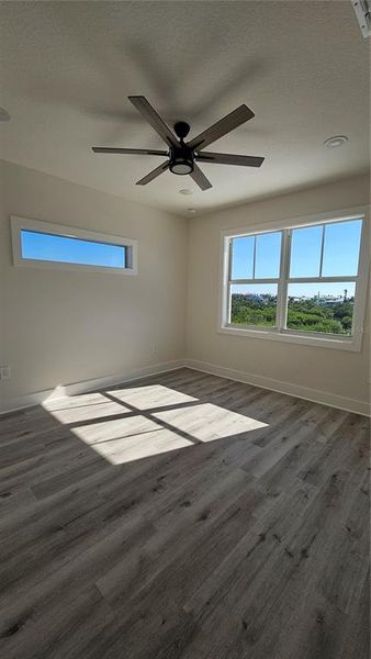Spacious, unfurnished interior of a new home in , Englewood (Image 35).