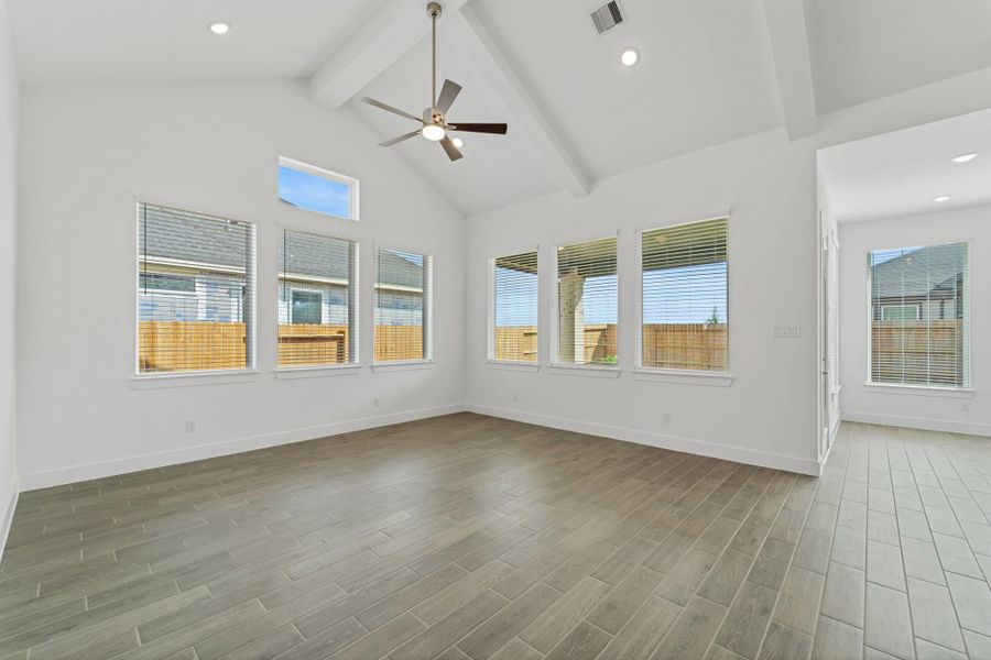Spacious, unfurnished interior of a new home in Brookewater, Rosenberg (Image 19). Spacious, unfurnished interior of a new home in Brookewater, Rosenberg (Image 19).