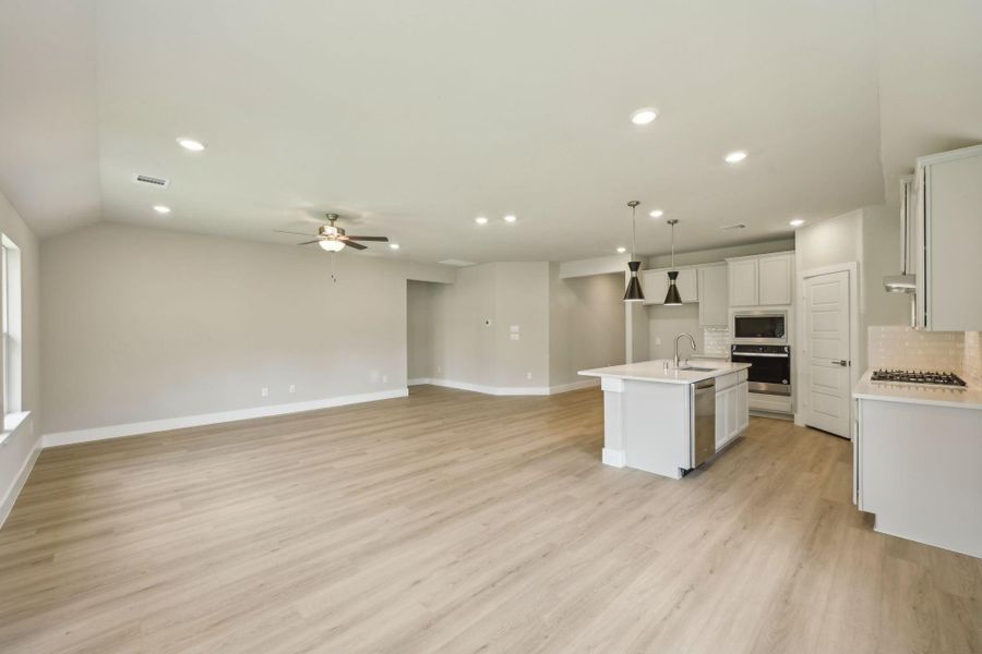 Photo is not of the actual home but is an inspirational photo of builder's model home and may depict options, furnishings, and/or decorator features that are not included.