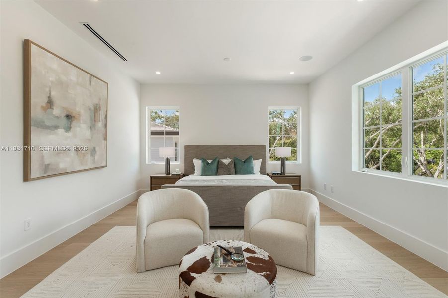 Furnished interior view inside a new home in , Palmetto Bay (Image 16).