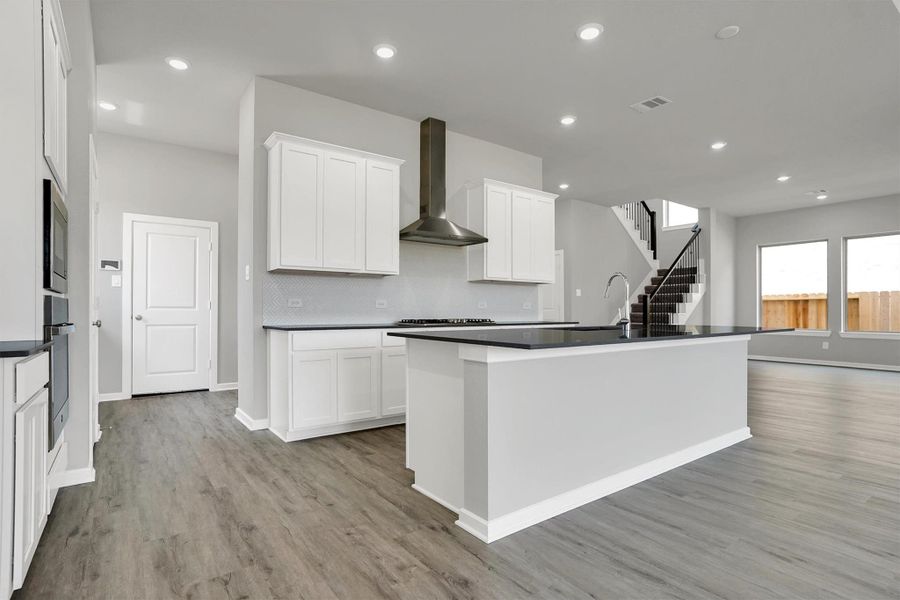 Image 7 of a home in Sunterra 50s. Image 7 of a home in Sunterra 50s.