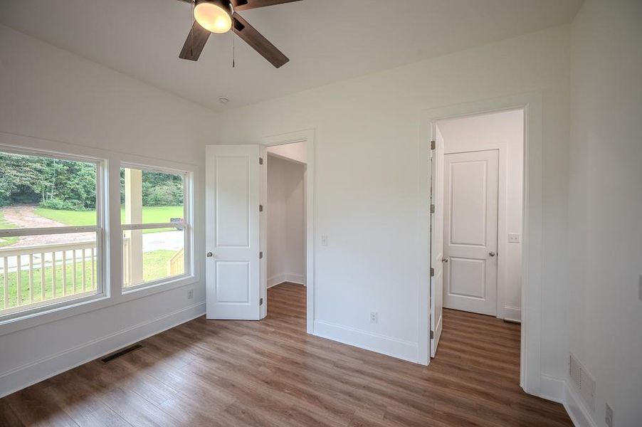 Image 32 of a home in .