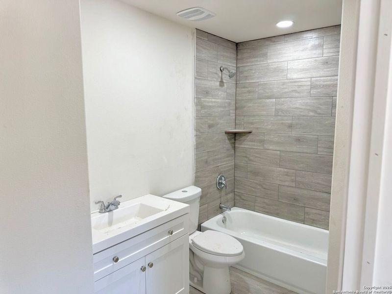 Image 15 of a home in . Image 15 of a home in .