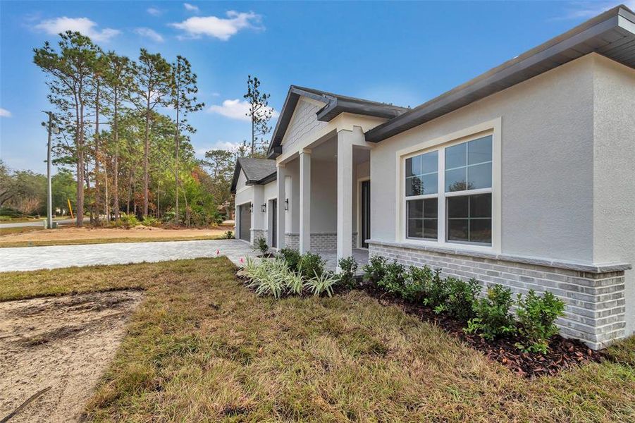 Exterior details and patio area of a home in , Beverly Hills (Image 27). Exterior details and patio area of a home in , Beverly Hills (Image 27).