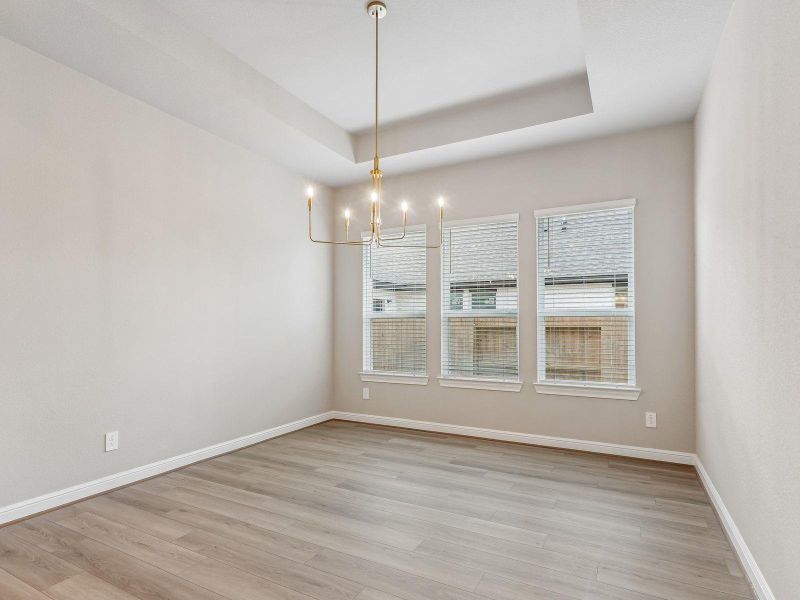 Spacious, unfurnished interior of a new home in Massey Oaks - Estate Series, Pearland (Image 17).
