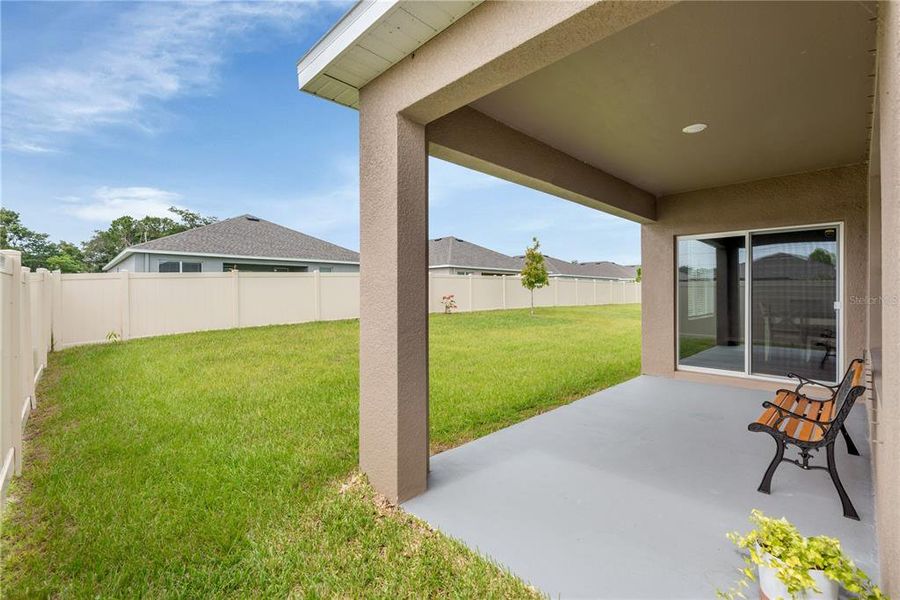 Exterior details and patio area of a home in Brookside, Ruskin (Image 3).