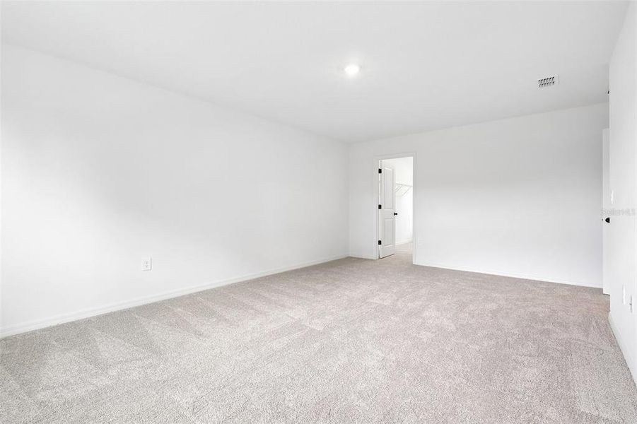 Spacious, unfurnished interior of a new home in Estes Reserve, Eustis (Image 33). Spacious, unfurnished interior of a new home in Estes Reserve, Eustis (Image 33).