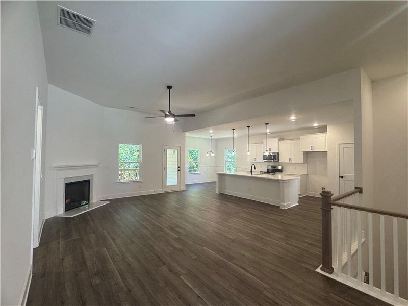 Spacious, unfurnished interior of a new home in The Fields of Walnut Creek, Pendergrass (Image 12).
