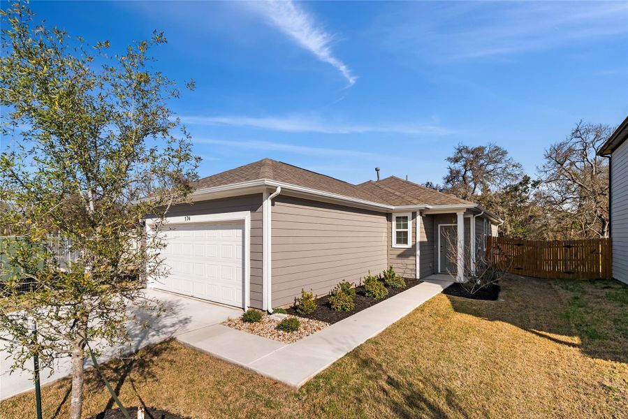 Beautifully maintained home that backs up to greenbelt