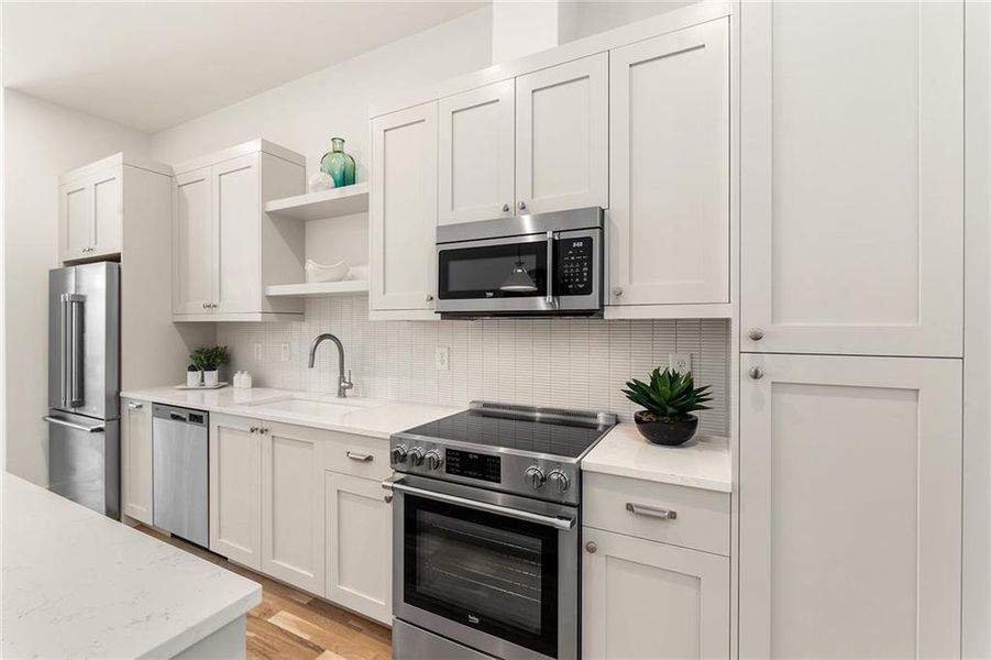 Furnished interior view inside a new home in Madison Park South, Atlanta (Image 11).