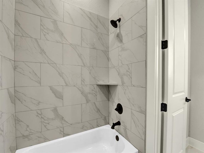 Close-up of interior finishes inside a home in , Weatherford (Image 17).