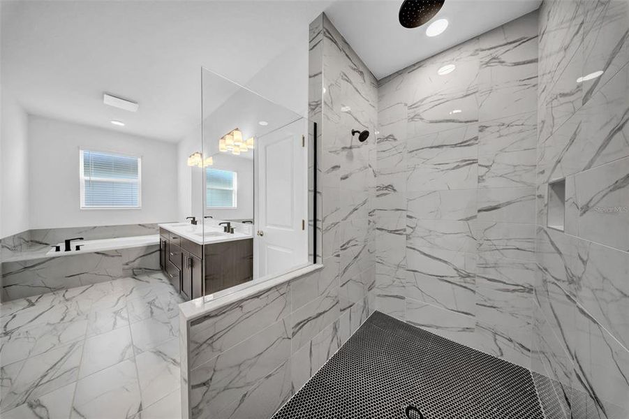 Furnished interior view inside a new home in , Wesley Chapel (Image 12).