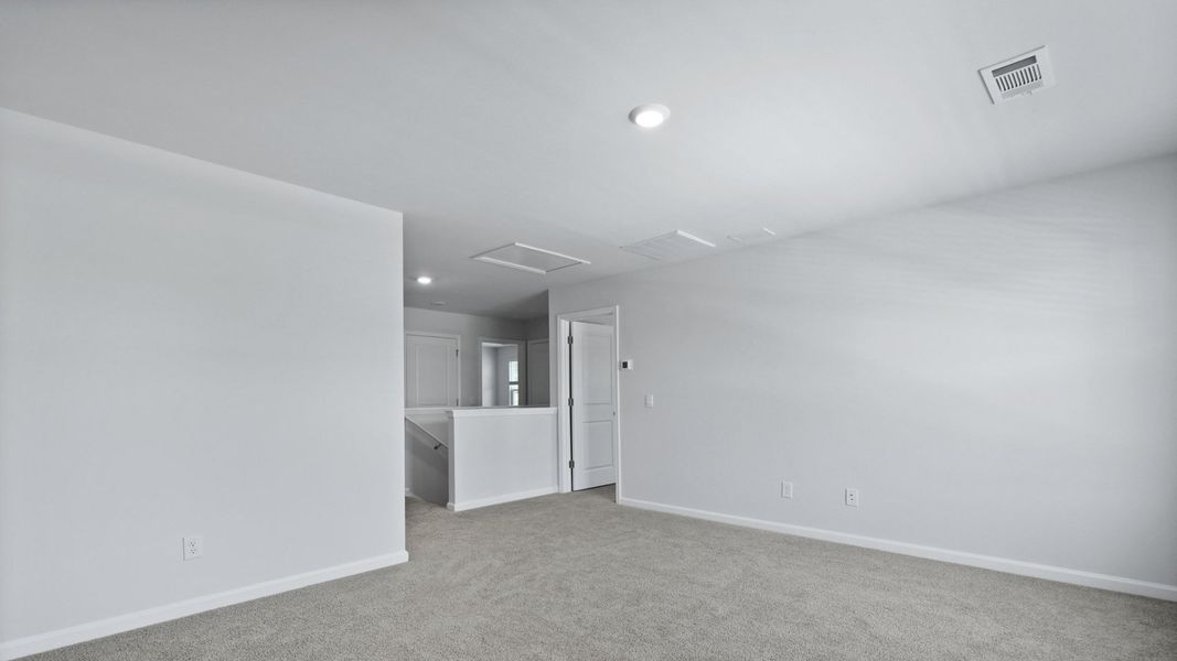 Representative unfurnished interior of a home built from the MANNING by D.R. Horton in Lakeview at Kitfield, Moncks Corner (Image 28). Representative unfurnished interior of a home built from the MANNING by D.R. Horton in Lakeview at Kitfield, Moncks Corner (Image 28).
