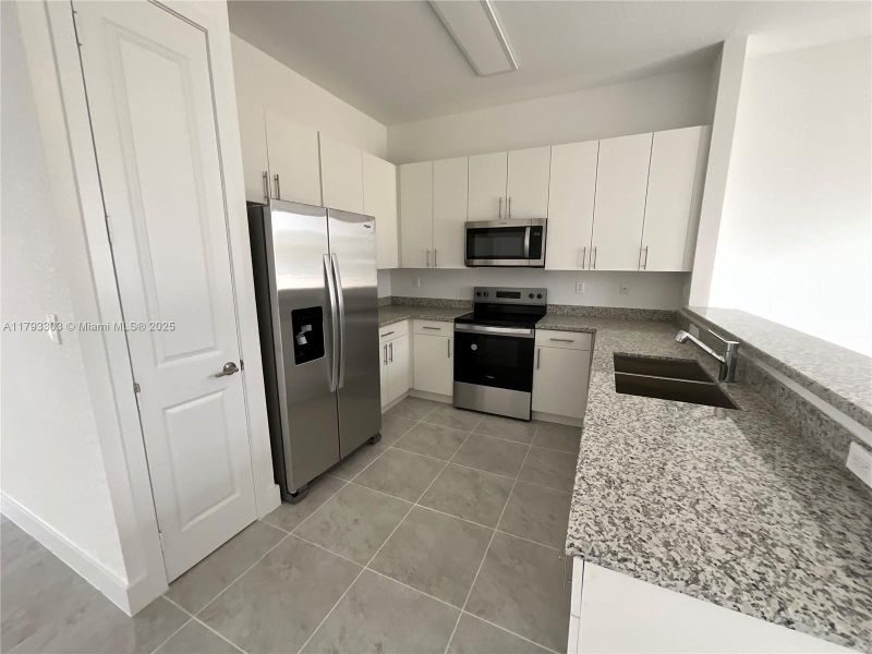 Bonsai  - ASK FOR SPEC INCENTIVES