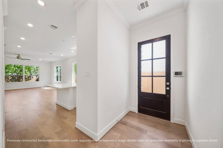 Welcome to 916 W 24th St – Step into a masterpiece by Sandcastle Homes, where craftsmanship and modern design converge in the heart of the Heights.