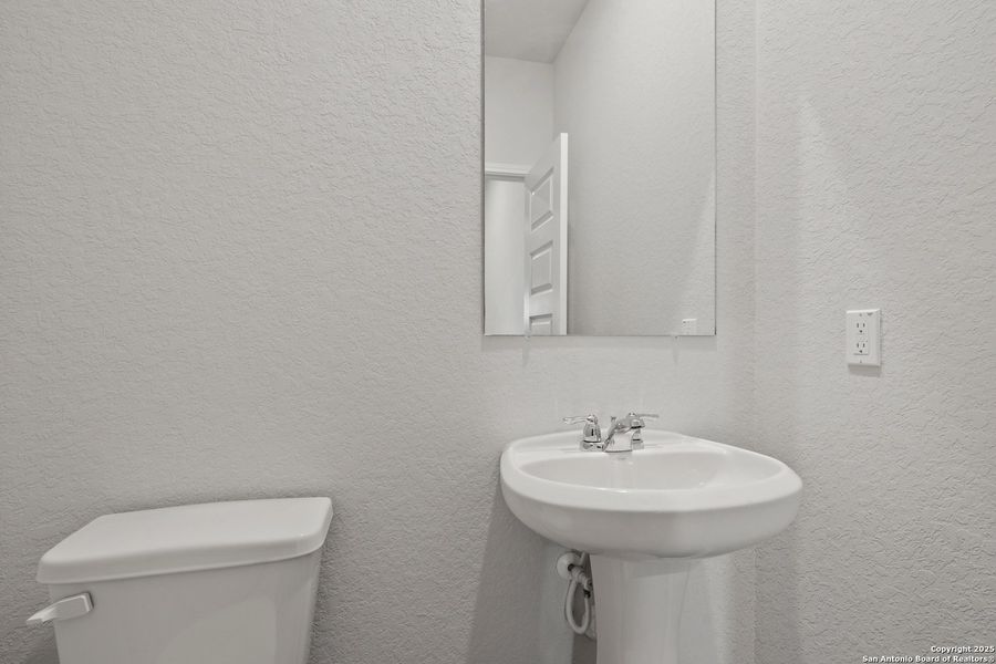 Image 31 of a home in Timber Creek. Image 31 of a home in Timber Creek.