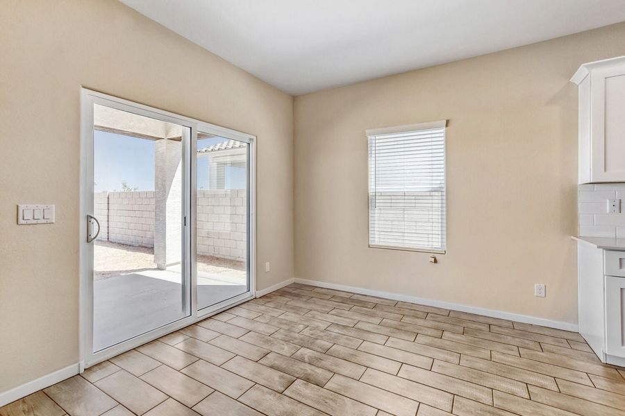 Maricopa, AZ New Home.  - Slide 8