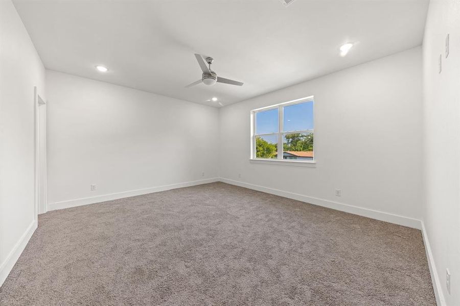 Spacious, unfurnished interior of a new home in , Dallas (Image 15). Spacious, unfurnished interior of a new home in , Dallas (Image 15).