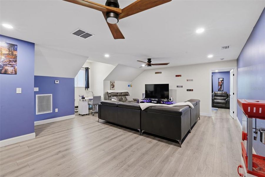 Furnished interior view inside a new home in , Dade City (Image 54).