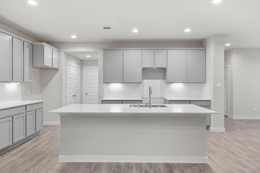 Furnished interior view inside a new home in Briarwood Crossing, Rosenberg (Image 12).