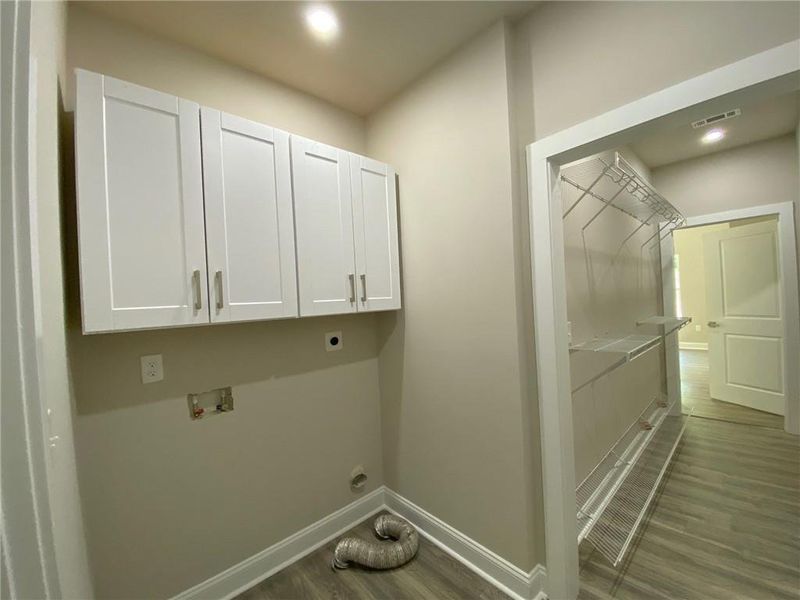 Image 29 of a home in .