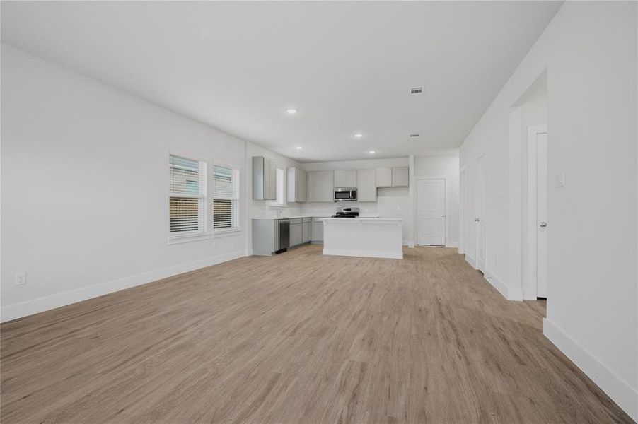 Spacious, unfurnished interior of a new home in , Forney (Image 17). Spacious, unfurnished interior of a new home in , Forney (Image 17).