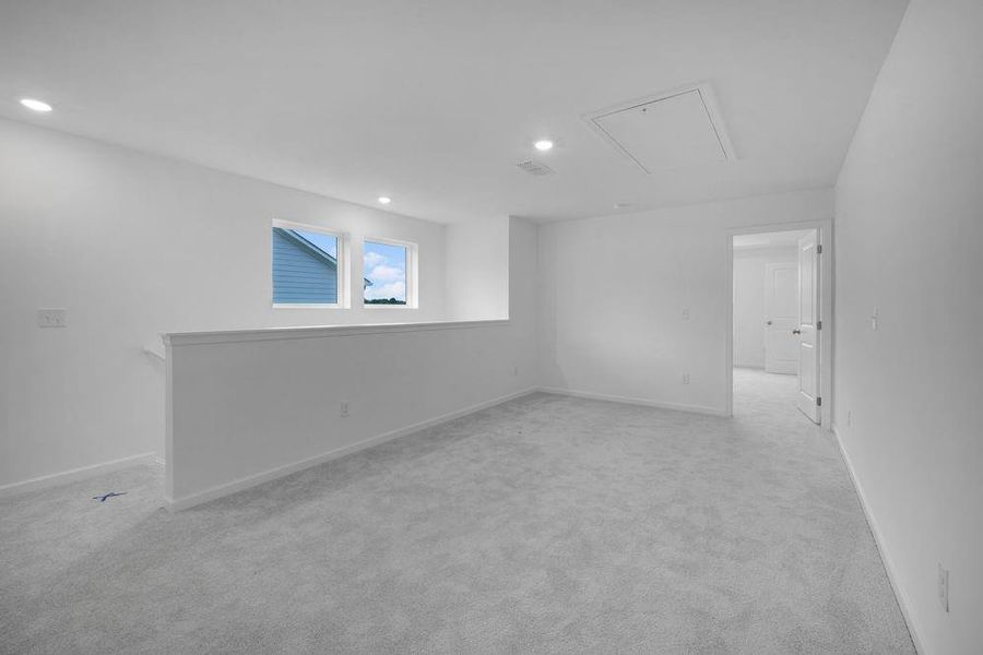 Spacious, unfurnished interior of a new home in Windance Lake, Loganville (Image 23).