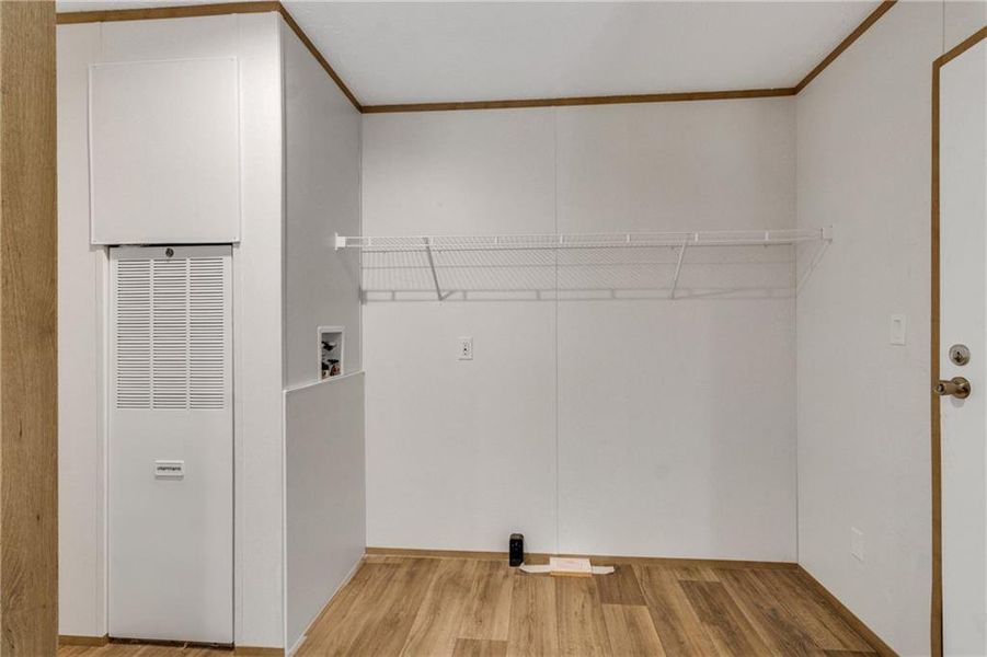 Spacious, unfurnished interior of a new home in , Villa Rica (Image 12).